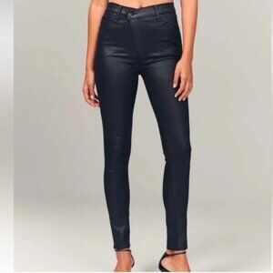 ABERCROMBIE High Rise Super Skinny Ankle Jean (Faux Leather) 25R